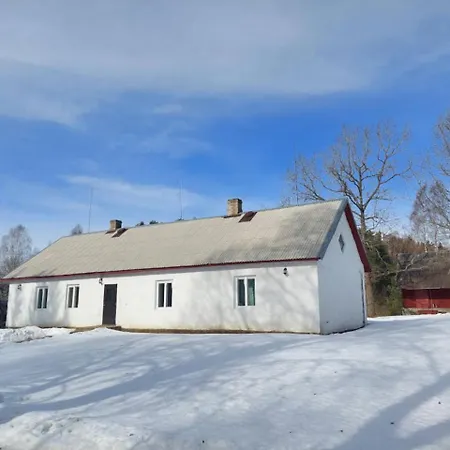 Paganamaa Puhkemaja Ja Peosaal Liguri