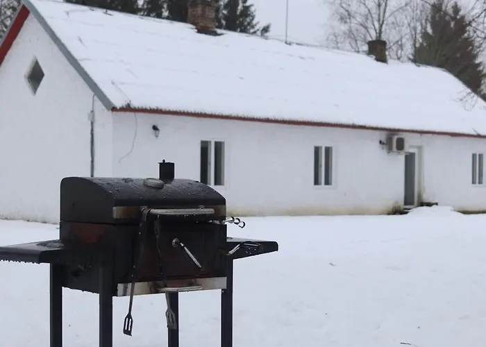 Paganamaa Puhkemaja Ja Peosaal Holiday home Liguri