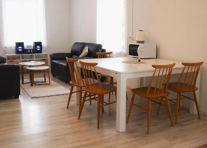 Paganamaa Puhkemaja Ja Peosaal Holiday home *